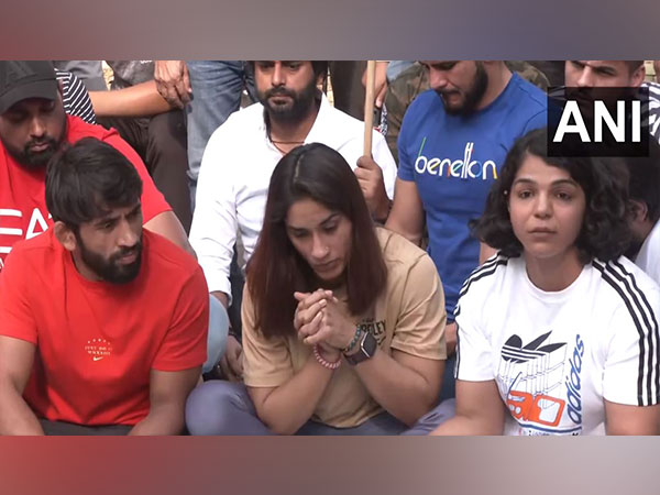 Bajrang Punia, Vinesh Phogat and Sakshi Malik (Photo: ANI)