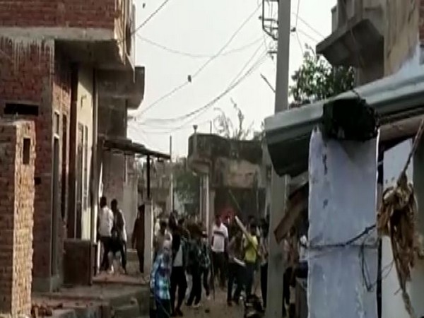 Stone pelting between two groups in Malpura (Photo/ANI)