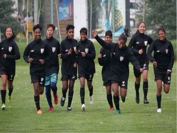 India U-17 women's team in practice sesion (Photo: AIFF Media)