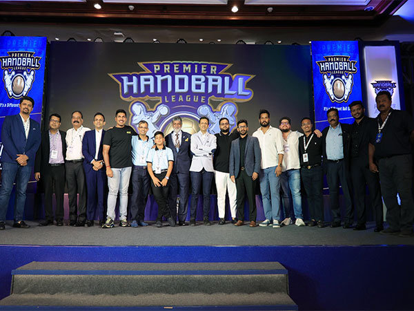 Premier Handball League team owners after the auction (Image: Premier Handball League)
