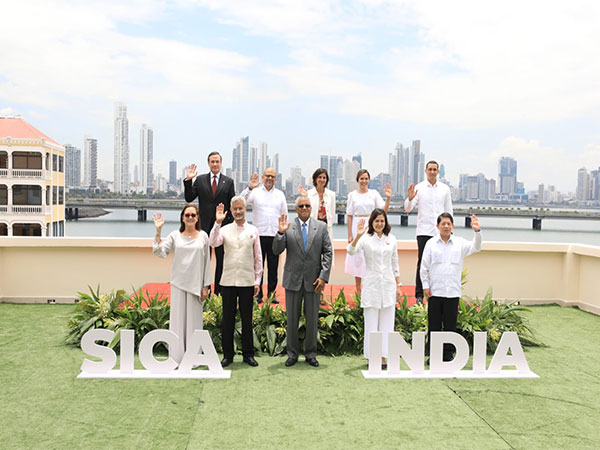EAM Jaishankar attends 4th India-SICA FMM. (Photo/Twitter: @DrSJaishankar)