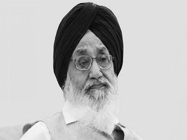 Late Parkash Singh Badal (Image Source: Twitter)
