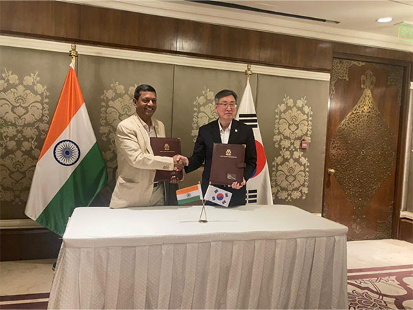 Coast Guards of India, South Korea bilateral talks concluded (Image Credit: Twitter/@IndiaCoastGuard)