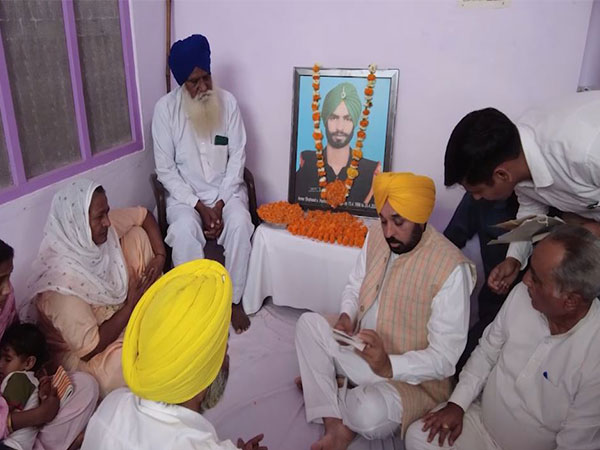 Punjab Chief Minister Bhagwant Mann at Sepoy Harikrishan Singh's residence. (Photo/ANI)