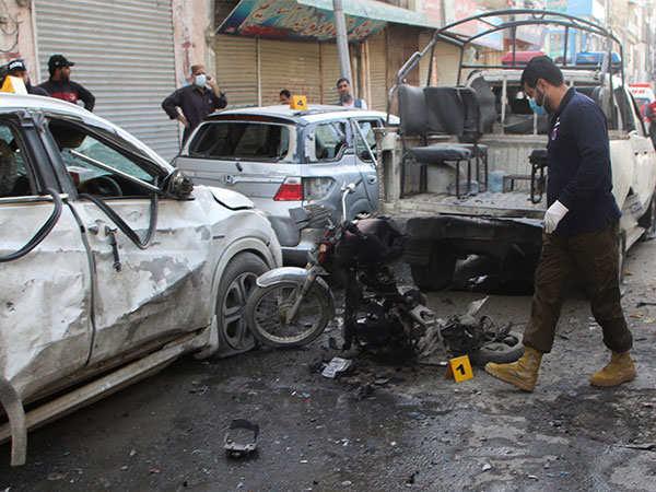 A member of a crime scene unit surveys after a blast in Quetta, Pakistan April 10, 2023..(Photo/Reuters)