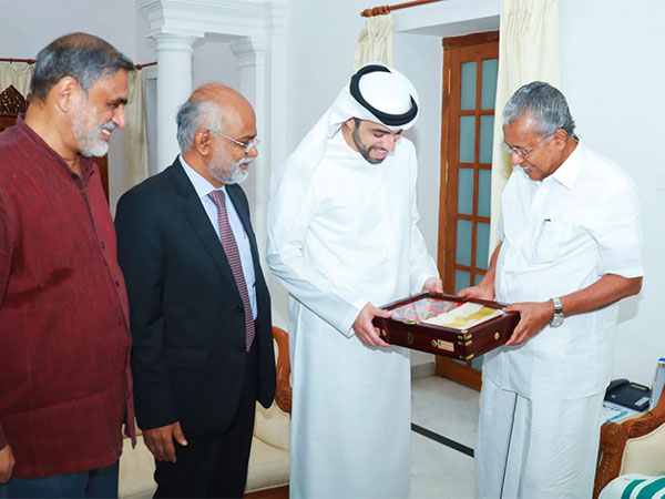 Kerala Chief Minister with UAE Ambassador to India, Dr Abdulnasser Jamal Alshaali (Photo/ANI)
