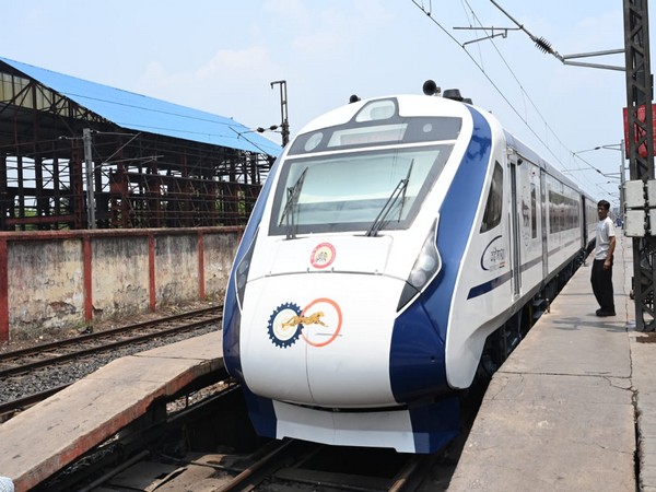 Vande Bharat express (Photo/ANI)