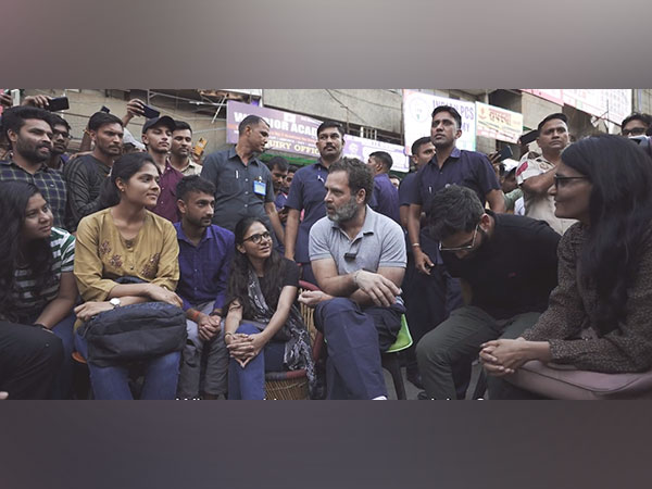 Congress leader Rahul Gandhi talking to UPSC aspirants (Picture Courtesy: Rahul Gandhi Twitter Handle) 