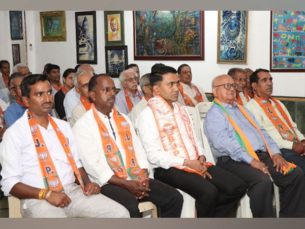 Goa CM watches PM Modi's 'Mann Ki Baat'