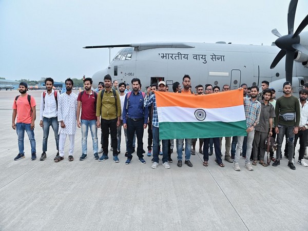 A C-130 Indian Airforce flight has landed in New Delhi with 40 passengers. (Photo/Twitter: @DrSJaishankar)
