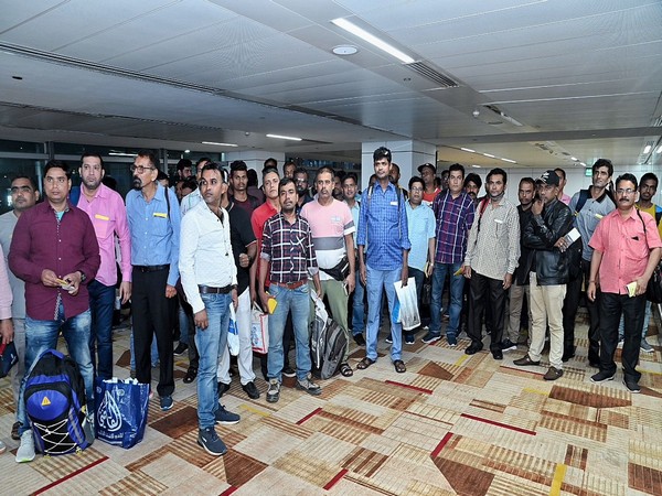 328 more Indians landed at the New Delhi. (Image Credit: Twitter/@DrSJaishankar)