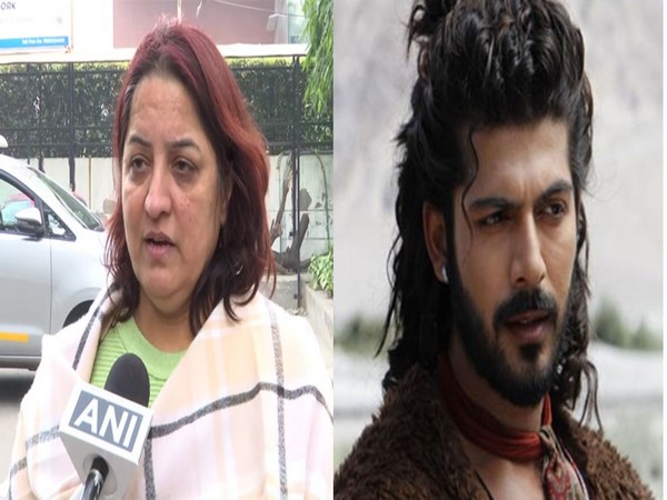 Tunisha Sharma's mother Vanita Sharma and Actor Sheezan Khan (File photo)