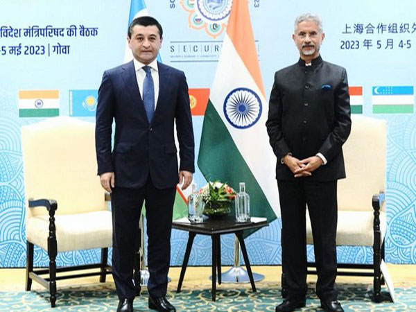 Uzbekistan Foreign Minister Bakhtiyor Saidov, External Affairs Minister S Jaishankar (Image Credit: Twitter/@DrSJaishankar)