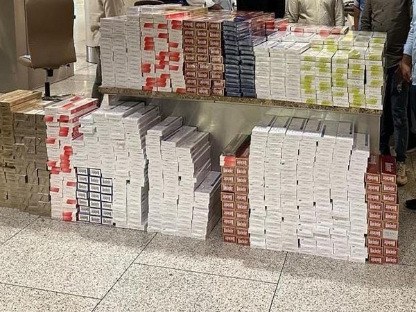 Foreign-origin cigarettes seized by Mumbai Customs (Photo/Mumbai Customs)