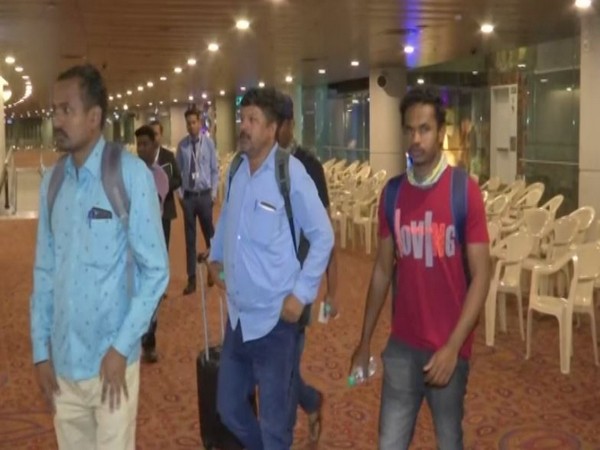 Another group of 9 Indian evacuees lands Mumbai (Photo/ANI)