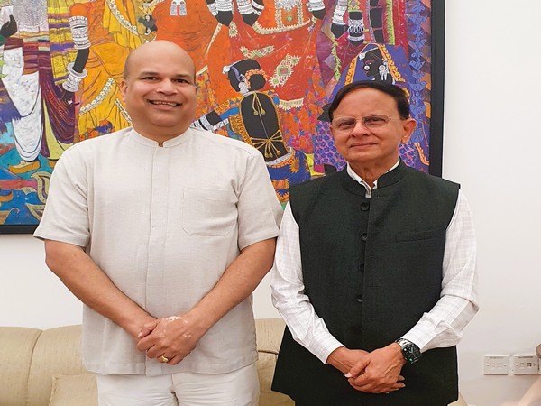 High Commissioner of Sri Lanka with Principal Secretary to the Prime Minister of India Pramod Kumar Mishra. (Photo/Twitter: @MilindaMoragoda)