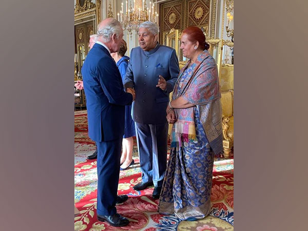 Vice President Jagdeep Dhankhar and his wife with Prince Charles III (Image Credit: Twitter/@VPIndia)