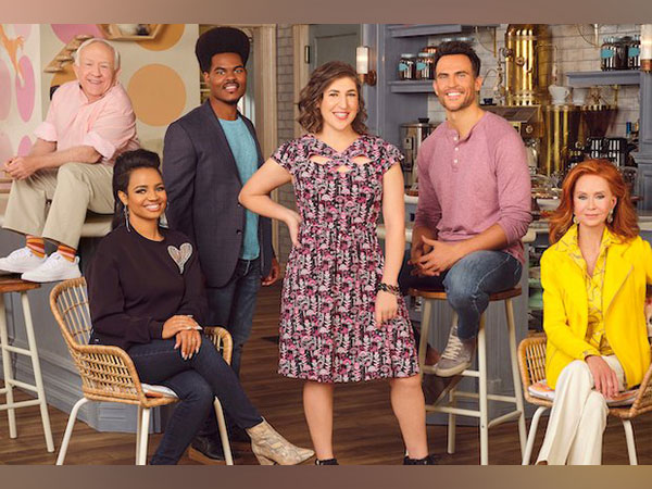 Call Me Kat (image source: Twitter)