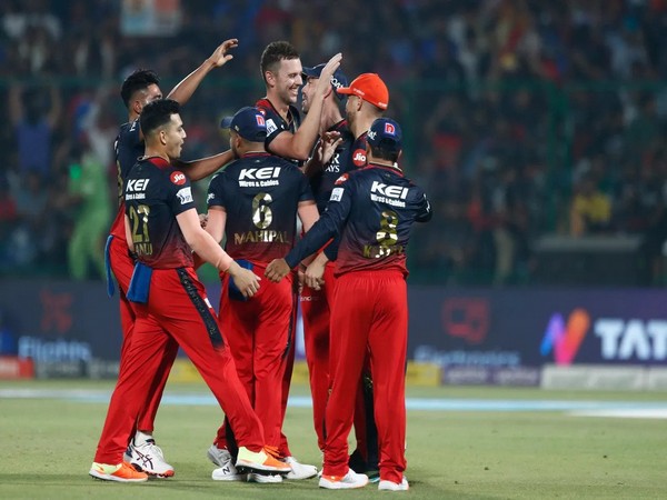 Team Royal Challengers Bangalore (Photo: iplt20.com)