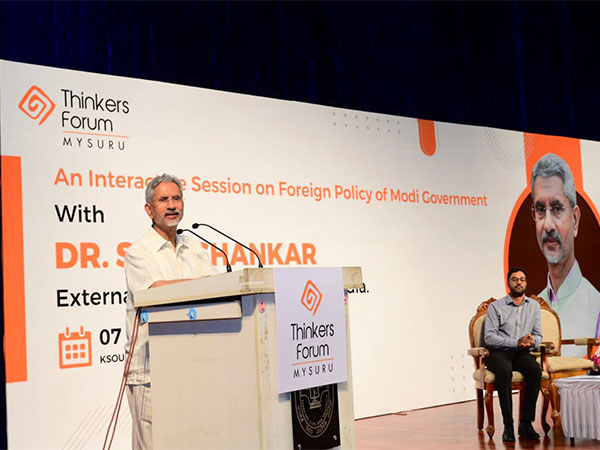 EAM Jaishankar speaks about Modi government's foreign policy (Source: Twitter/@DrSJaishankar)