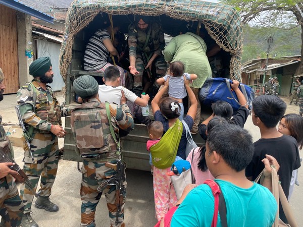 Civilians being rescued in Manipur (Photo/ANI)