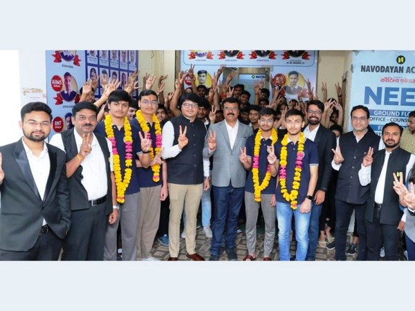 Navodayan Academy outshines in IIT-JEE main results