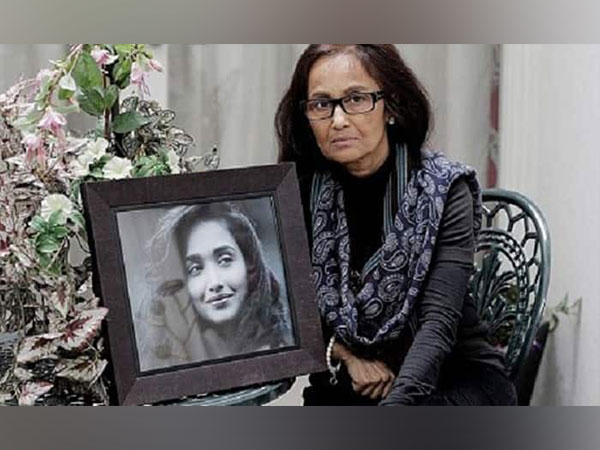Jiah Khan's mother Rabia Khan (Image Source: Twitter)