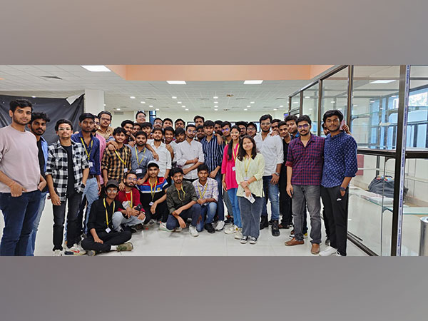 Students at Delhi airport. (File Photo/ANI)