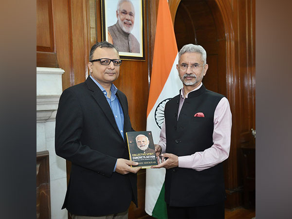 EAM Jaishankar receives copy of book 'Collective Spirit, Concrete Action' (Source: Twitter/@DrSJaishankar)