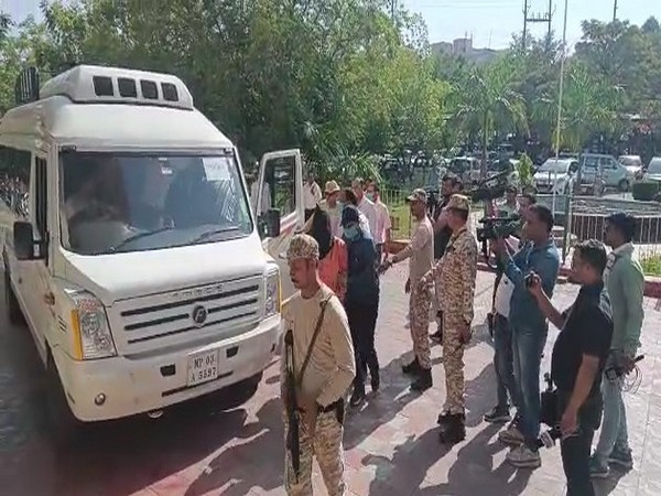 The accused being taken to the court (Photo/ANI) 