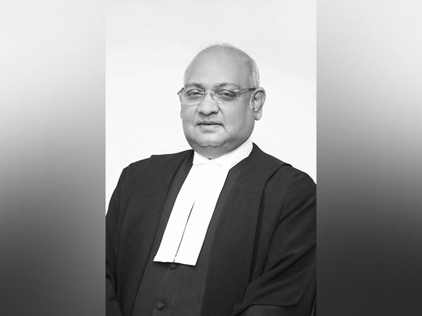 Justice Dinesh Maheshwari (Photo Courtesy: main.sci.gov.in)