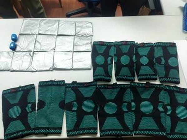 Smuggled gold seized by DRI (Photo/PIB) 