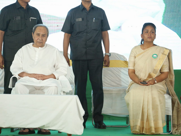 Dipali Das with Odisha CM Naveen Patnaik (File Photo/ANI)