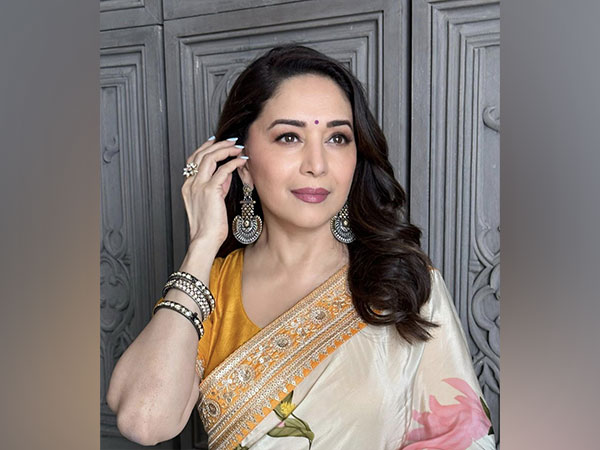 Madhuri Dixit. (Image Source: Twitter)
