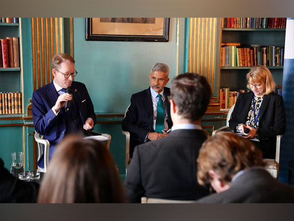 EAM S Jaishankar, Swedish Foreign Minister Tobias Billstrom participate in India Trilateral Forum (Image Credit: Twitter/@DrSJaishankar)
