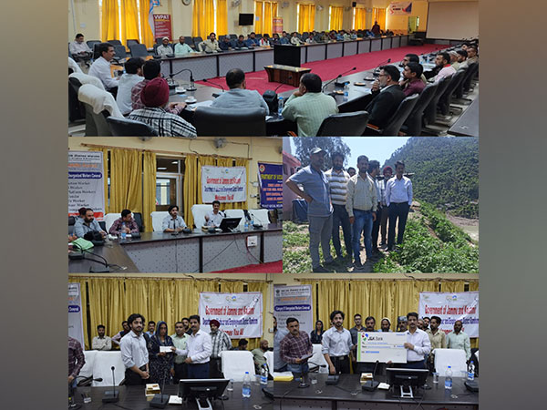 Labour Commissioner J&K asks workers to avail maximum benefits of various government schemes (Photo/ANI)