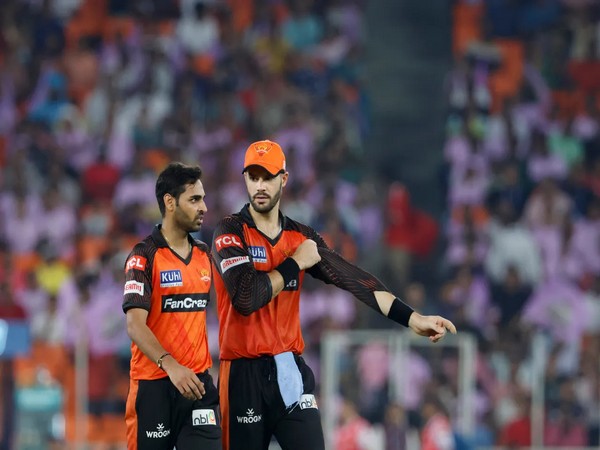 Bhuvneshwar Kumar and Aiden Markram (Image:IPL) 