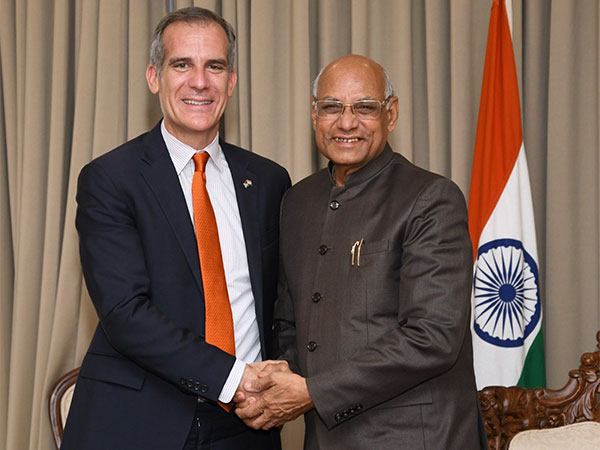 US Ambassador to India with Maharashtra Governor (Source: Twitter/ANI)