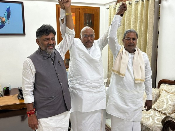 Karnataka Congress chief DK Shivakumar, Congress president Mallikarjun Kharge and former Karnataka CM Siddaramaiah (Photo/ANI)