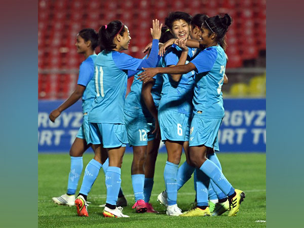Indian Women's Football Team (Twitter:Photo/IndianFootball)