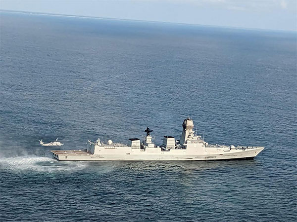 MH60R undertakes maiden sea landing onboard Indian Navy Warship. (Photo/Source:Indian Navy)