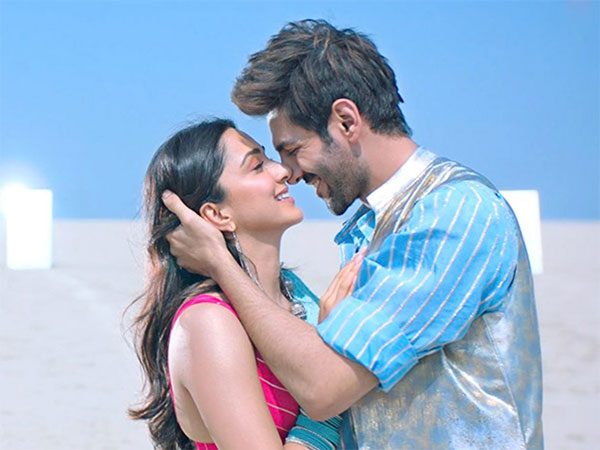 Kiara Advani, Kartik Aaryan (image source: Twitter)