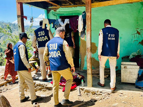 Visual of SIU Doda officer carrying out the raid (Photo/ANI)