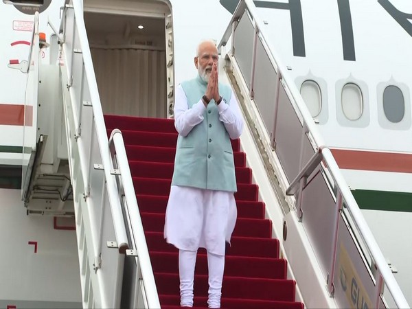 PM Modi emplanes for Australia in his final three-nation trip (Photo/ANI)