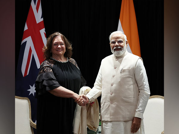 PM Modi meets executive chairman of Hancock Prospecting Rinehart (Image Credit: Twitter/@MEAIndiaANI)