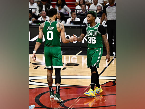 Jayson Tatum and Marcus Smart (Twitter: Photo/celtics)