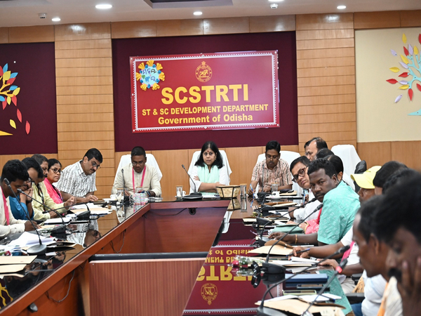  A six-day workshop focusing on tribal education concludes in Bhubaneshwar (Photo/ANI)