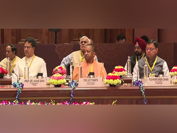 Uttar Pradesh Chief Minister Yogi Adityanath (centre) at the eighth meeting of the Governing Council of NITI Aayog. (Photo/ANI)
