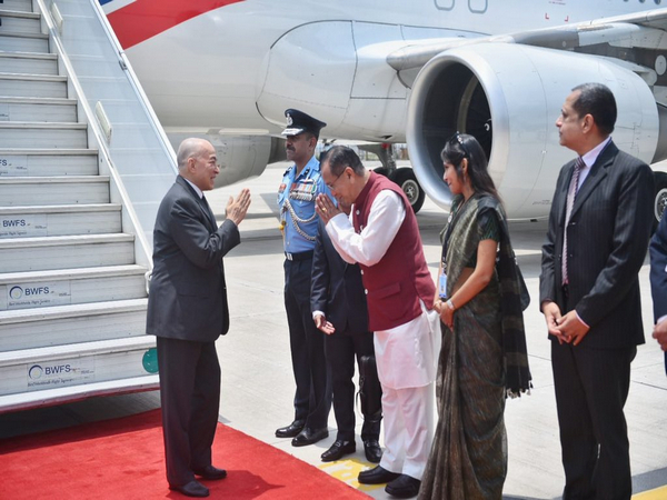 Cambodian King Norodom Sihamoni arrives in New Delhi (Image Credit: @MEAIndia)