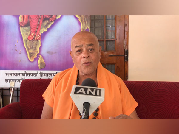 Swami Akhileshwaranand Giri (File Photo/ANI)